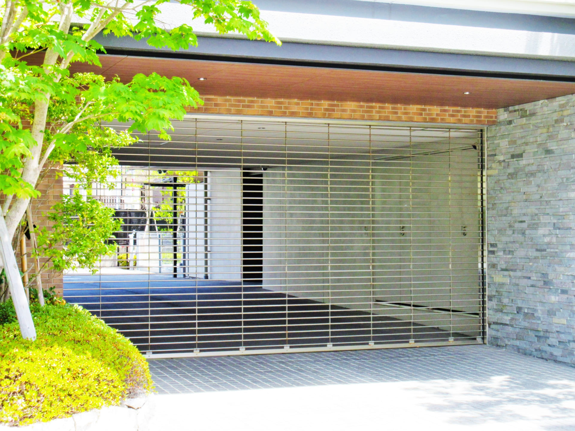 ガレージグリルシャッター